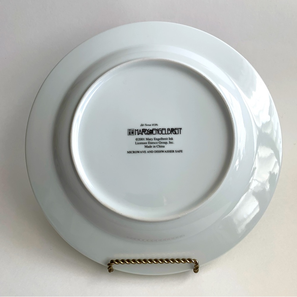 MARY ENGELBREIT Decorative Vintage Y2K Round Collectors Plate 2001 With Stand - Picture 5 of 8